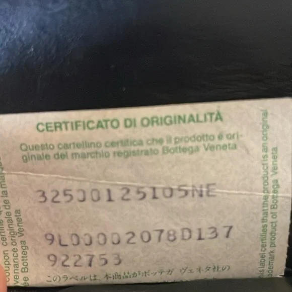 Bottega Veneta Black Wallet - Picture 8 of 11